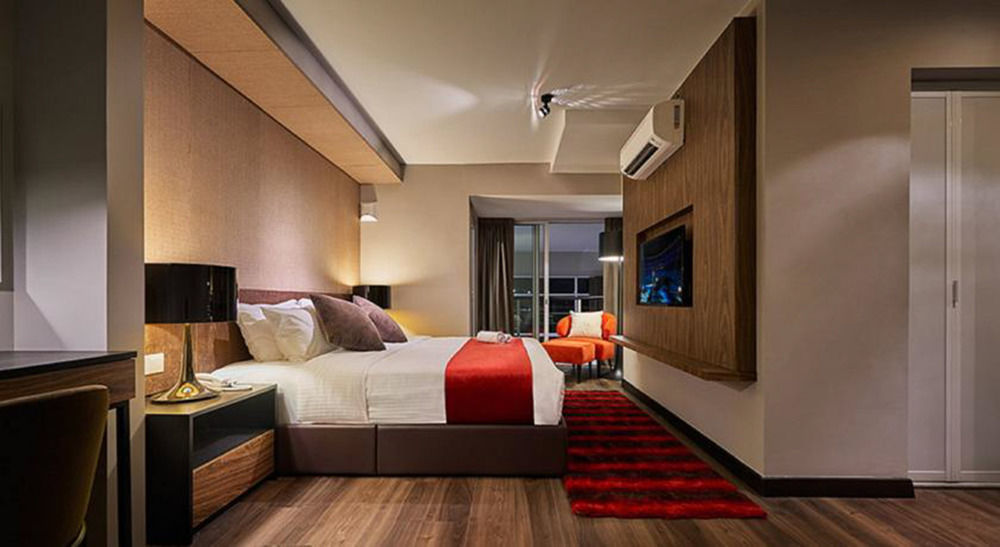 ג'ורג' טאון Maritime Luxury Suites מראה חיצוני תמונה