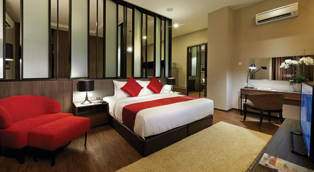 ג'ורג' טאון Maritime Luxury Suites מראה חיצוני תמונה
