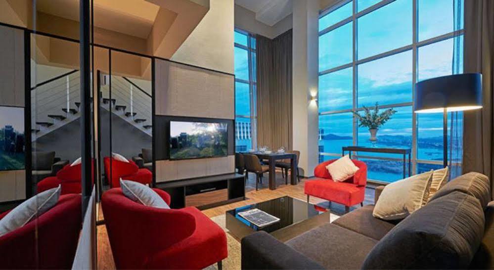 ג'ורג' טאון Maritime Luxury Suites מראה חיצוני תמונה